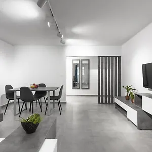 https://consul-nilie-hospitality-mgmt.hotels-of-thessaloniki.com