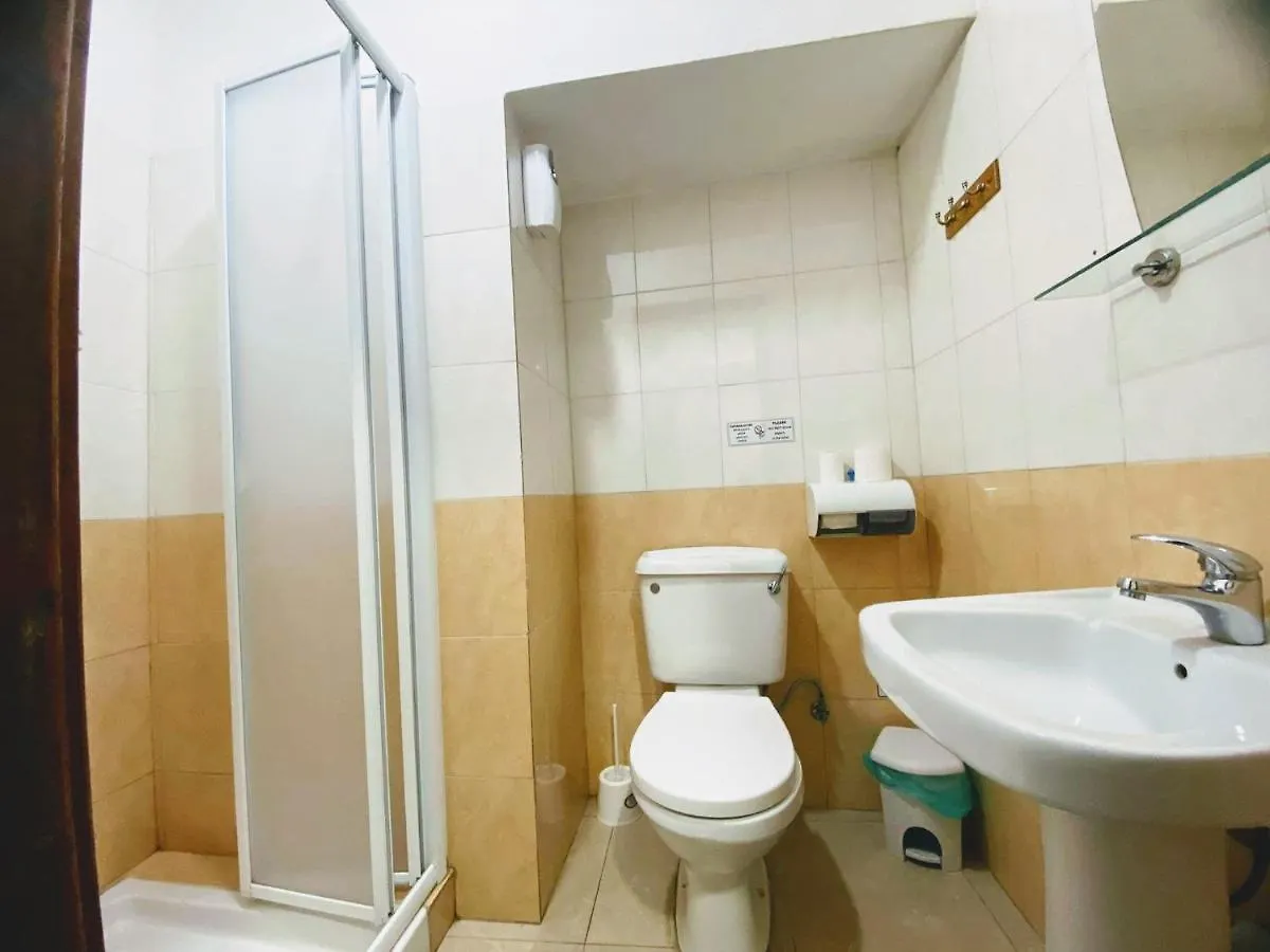 Marina'S Rooms Xrisopolitissa Larnaca