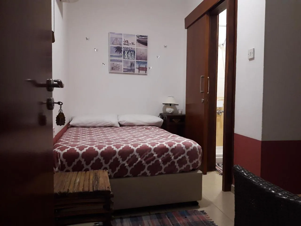 Marina'S Rooms Xrisopolitissa Larnaca Homestay